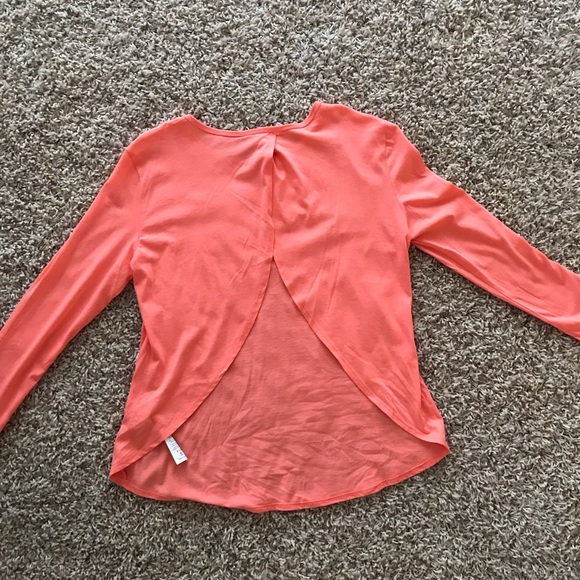 Fabletics top - Picture 3 of 4